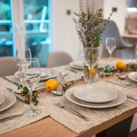 העיירה קוס Apartment Suite Byron מראה חיצוני תמונה